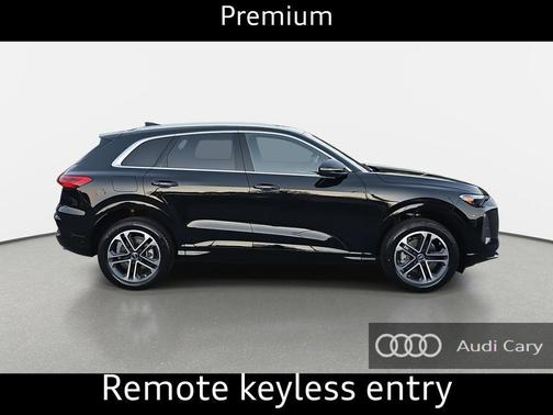 2025 Audi Q5 Premium TFSI quattro S tronic