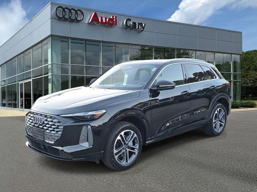 2025 Audi Q5 Premium TFSI quattro S tronic