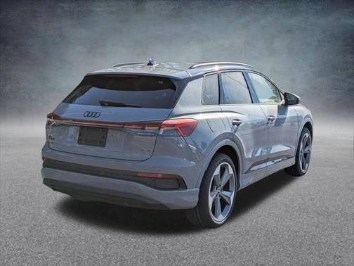 2025 Audi Q4 e-tron Prestige 55 quattro