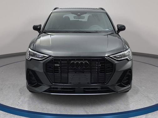 Daytona Gray Pearl Effect 2025 Audi Q3 45 S line Premium Plus
