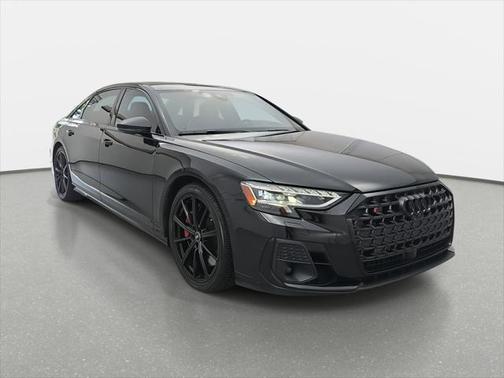 2022 Audi S8 4.0T