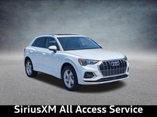 2022 Audi Q3 40 Premium