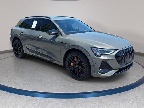 Chronos Gray 2022 Audi e-tron Chronos