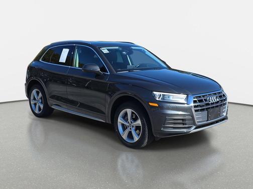 2020 Audi Q5 45 Premium