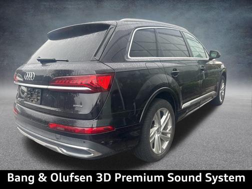 2021 Audi Q7 55 Premium Plus
