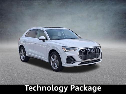 2022 Audi Q3 45 S line Premium Plus