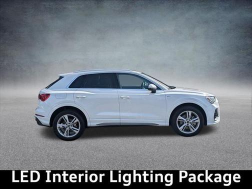 2022 Audi Q3 45 S line Premium Plus
