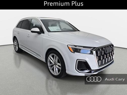 2025 Audi Q7 55 Premium Plus