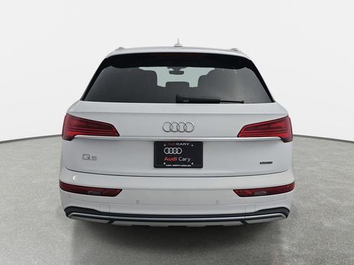 2021 Audi Q5 45 Premium