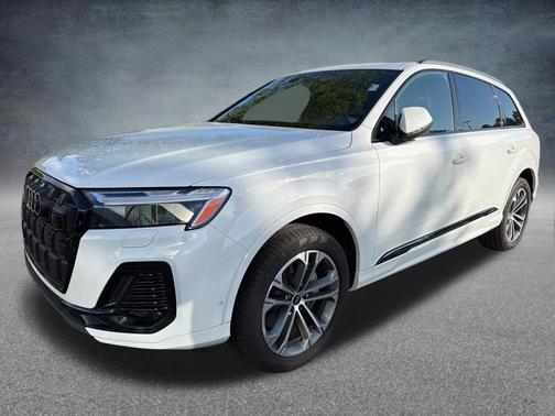 Glacier White Metallic 2025 Audi Q7 45 Premium