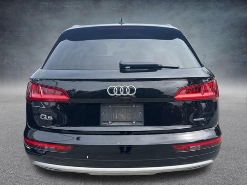 2019 Audi Q5 2.0T Premium Plus