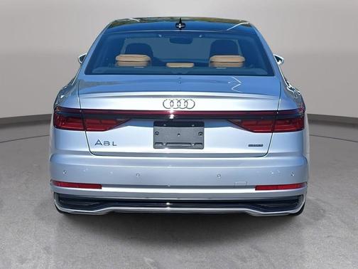 2025 Audi A8 L 55 (Tiptronic)