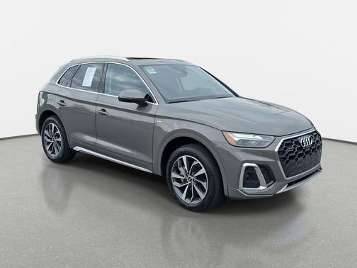 2023 Audi Q5 45 S line Premium Plus