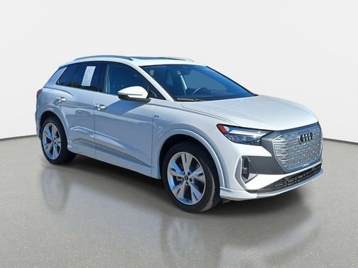 2023 Audi Q4 e-tron Premium Plus 50 quattro