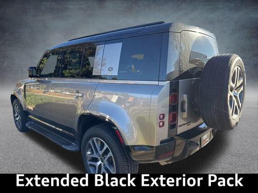 2023 Land Rover Defender 110 X-Dynamic SE