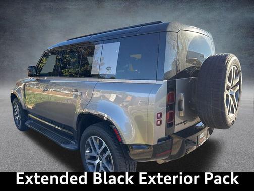 2023 Land Rover Defender 110 X-Dynamic SE