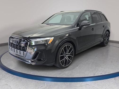Mythos Black Metallic 2025 Audi Q7 55 Prestige
