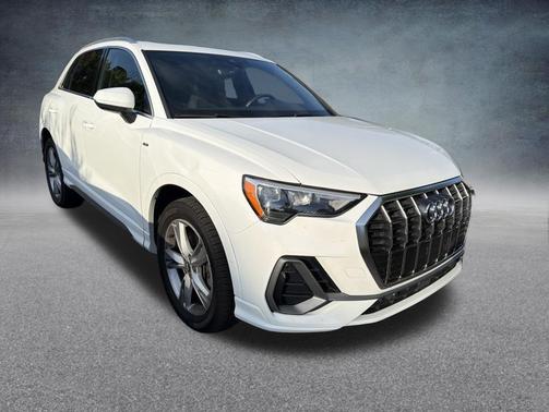 Ibis White 2020 Audi Q3 45 S line Premium