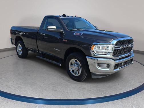 Granite Crystal Metallic Clearcoat 2022 RAM 2500 Tradesman Regular Cab 4x2 8' Box