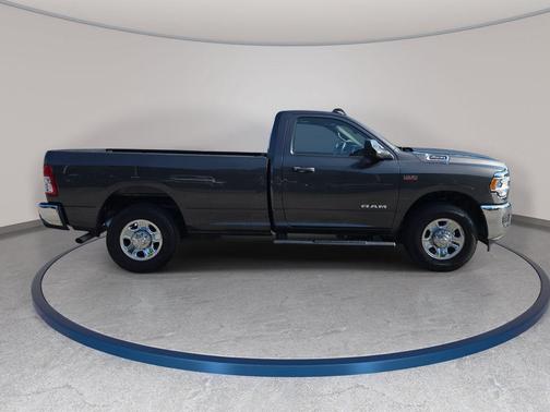 Granite Crystal Metallic Clearcoat 2022 RAM 2500 Tradesman Regular Cab 4x2 8' Box
