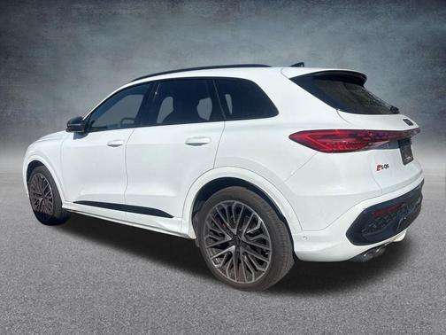 Glacier White 2025 Audi SQ5 3.0T Premium Plus