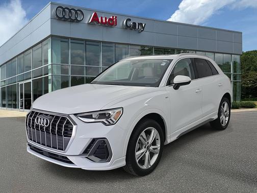 2023 Audi Q3 45 S line Premium Plus