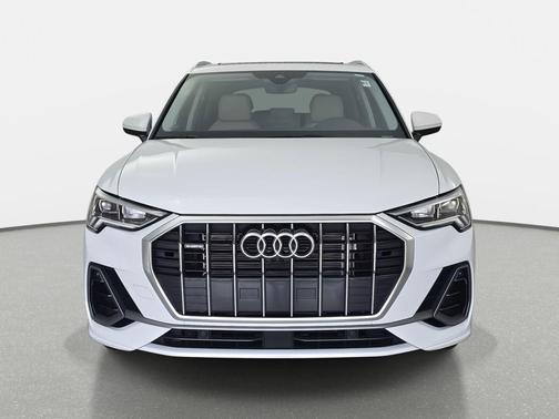 2023 Audi Q3 45 S line Premium Plus