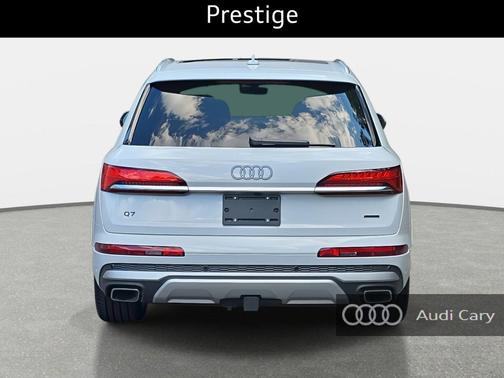 2025 Audi Q7 55 Prestige