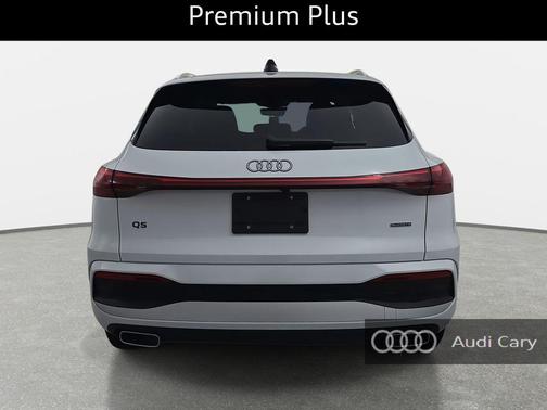 2025 Audi Q5 Premium Plus