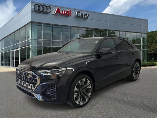 2025 Audi Q8 55 Prestige