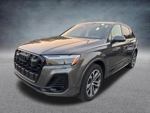 2025 Audi Q7 45 Premium