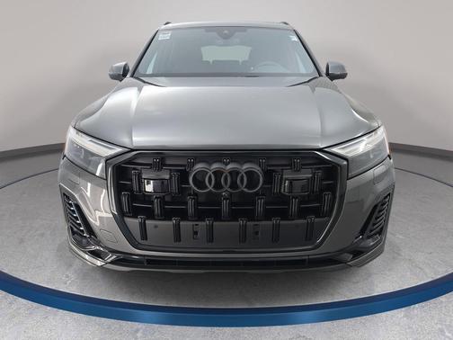 Samurai Gray Metallic 2025 Audi Q7 45 Premium