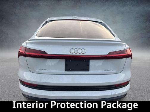 2022 Audi e-tron Sportback S line Premium Plus