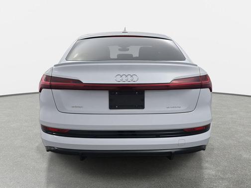 2022 Audi e-tron Sportback S line Premium Plus