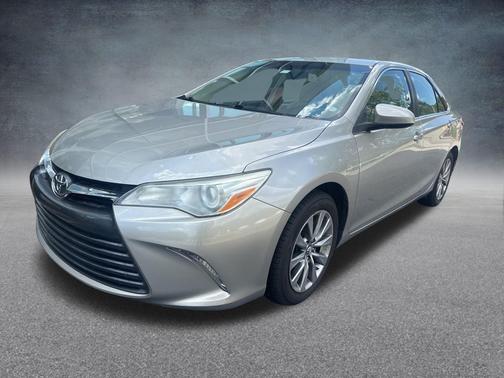 2016 Toyota Camry XLE