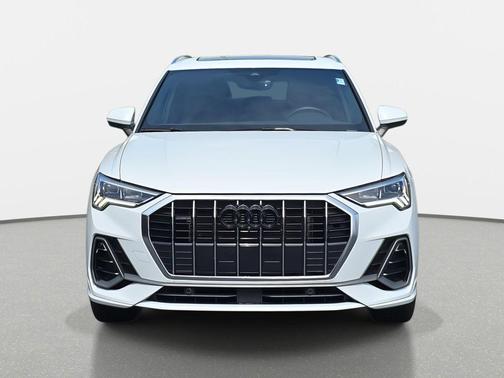2022 Audi Q3 45 S line Premium Plus