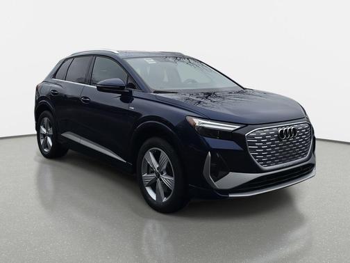 2023 Audi Q4 e-tron Premium Plus 50 quattro