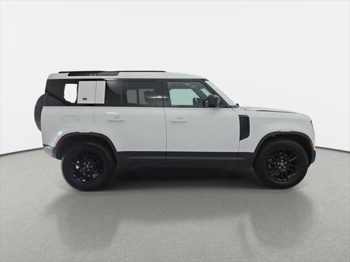 2024 Land Rover Defender 110 P300