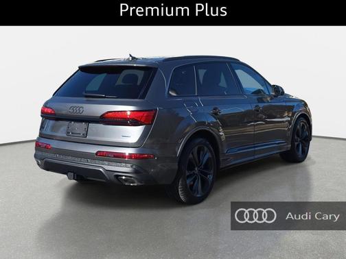 2026 Audi Q7 55 Premium Plus