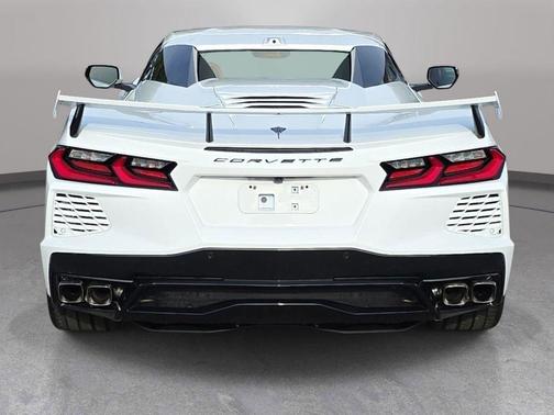 Arctic White 2023 Chevrolet Corvette Stingray w/2LT