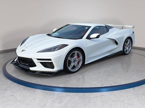 Arctic White 2023 Chevrolet Corvette Stingray w/2LT