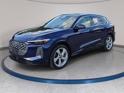 Navarra Blue Metallic 2025 Audi Q5 Prestige TFSI quattro S tronic