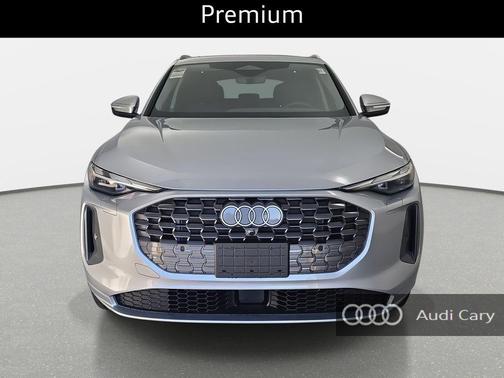 2025 Audi Q5 Premium TFSI quattro S tronic