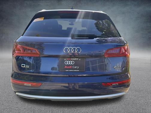 Navarra Blue Metallic 2018 Audi Q5 2.0T Tech Premium