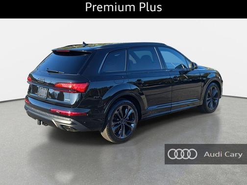 2026 Audi Q7 55 Premium Plus