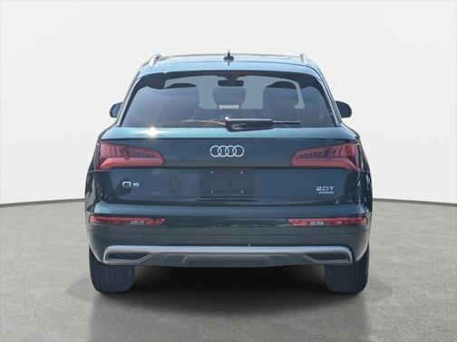 2018 Audi Q5 2.0T Premium Plus