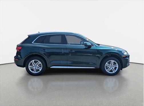 2018 Audi Q5 2.0T Premium Plus