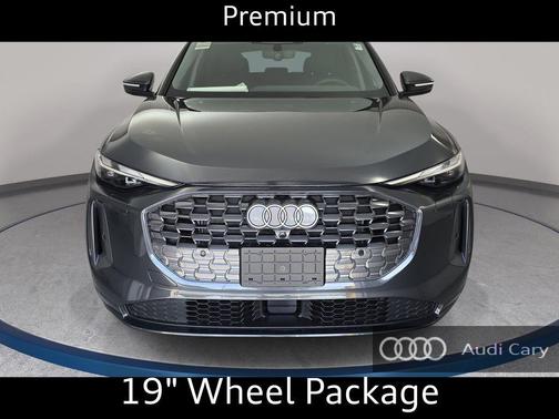 Tambora Gray 2026 Audi Q5 Premium TFSI quattro S tronic