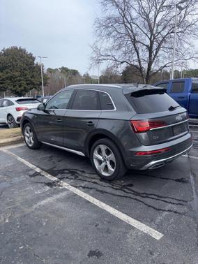 2023 Audi Q5 45 S line Premium Plus