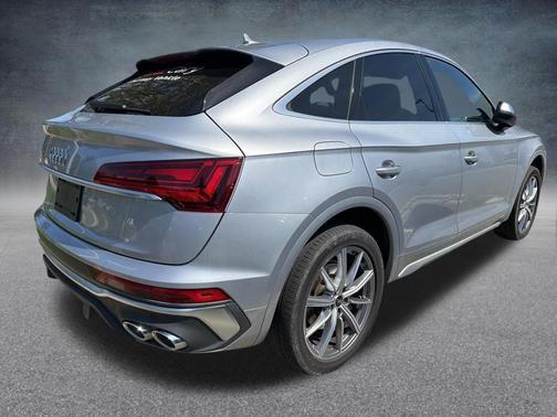 Florett Silver Metallic 2022 Audi SQ5 3.0T Premium